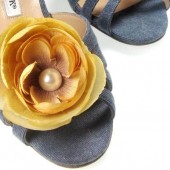 Magnetic Ivory Gold Crinkled Silk Flower Shoe Clip