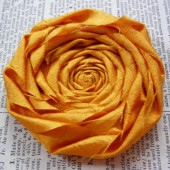 Mustard Rosette