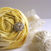 Chic Silk Single Rosette Bridal Garter Set