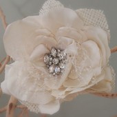 Vintage inspired bridal brooch