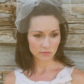 Simple birdcage bridal tulle veil