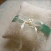 small burlap ring pillow