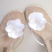 Ivory flower shoe clip