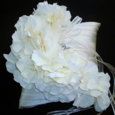 Lush ring pillow