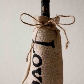 Burlap Bottle Bag \"Love\"