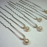 Single pearl hair pins