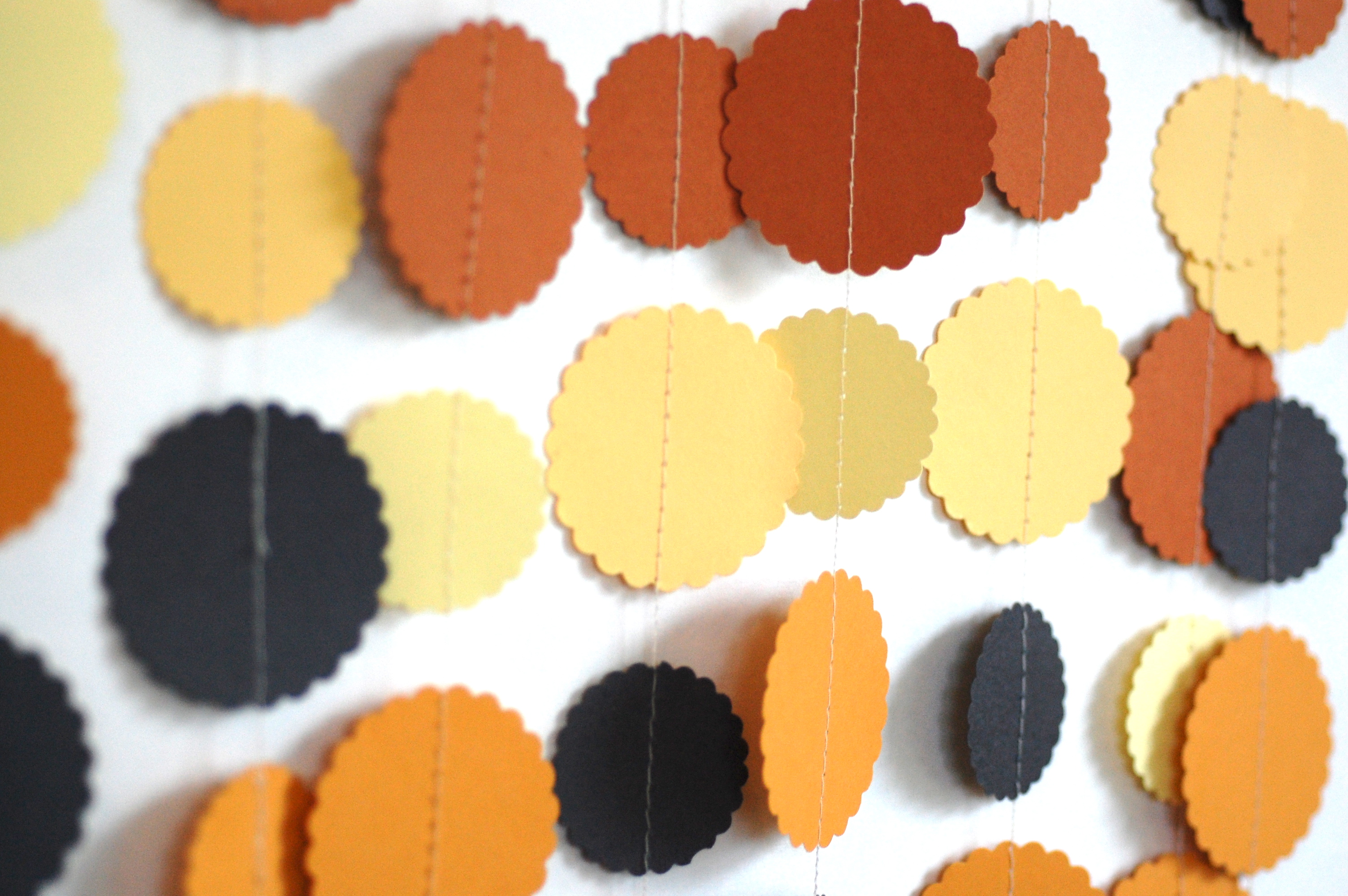 Autumn Paper Garland, Honey