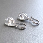 Rhinestone drop earring