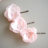 A set of 3 poises Handmade flower pins - Powder Pink READY TO SHIP