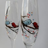 Hand painted Wedding Toasting Flutes Set of 2 Personalized Champagne glasses Love Birds on the branch