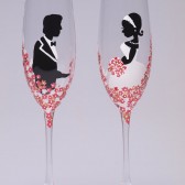 Hand painted Wedding Toasting Flutes Set of 2 Personalized Champagne glasses Groom and Bride with Fuchsia pink flowers