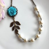 A Something Blue Rose Flower with Ivory Pearls Necklace. Something Blue. Vintage Wedding. Bridesmaid Necklace. Vintage Bride