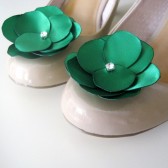 Simple Green Shoe Clips Satin Flowers