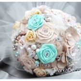 Brooch Bouquet Bridal Bouquet Jewelled Bouquet in Cream Tan Ivory Champagne and Mint
