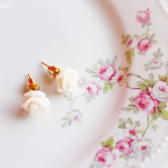 Peach Rosebud Earrings