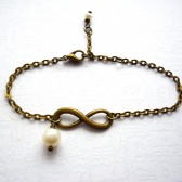 Infinity Pearly Bracelet