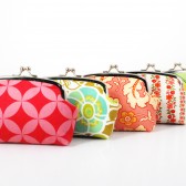 5" Kisslock Clutches