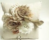 Country Chic ring pillow 