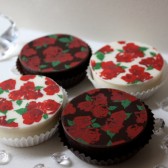 Vintage Rose Chocolate Covered Oreos