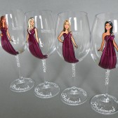 SALE Bridal Party Wine or champagne Glasses Bridesmaids Gift - Personalized Caricatures Handpainted to their Likeness