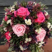 pink and dark pink bouquet