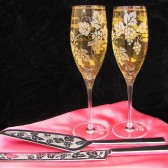 Vineyard wedding cake server and knife set with champagne flutes