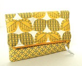 gray and yellow fold over clutch 
