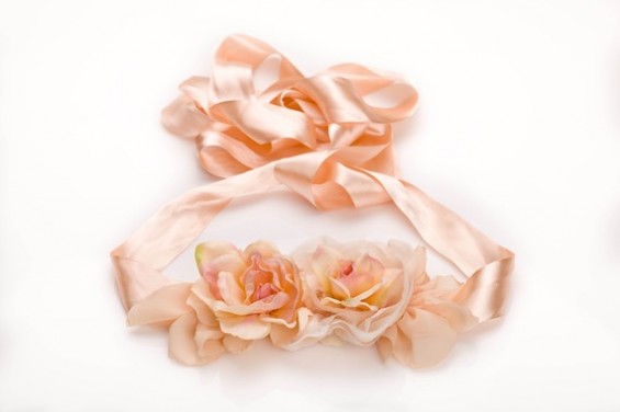 pink-flowers-sash pink bridal sash with flowers