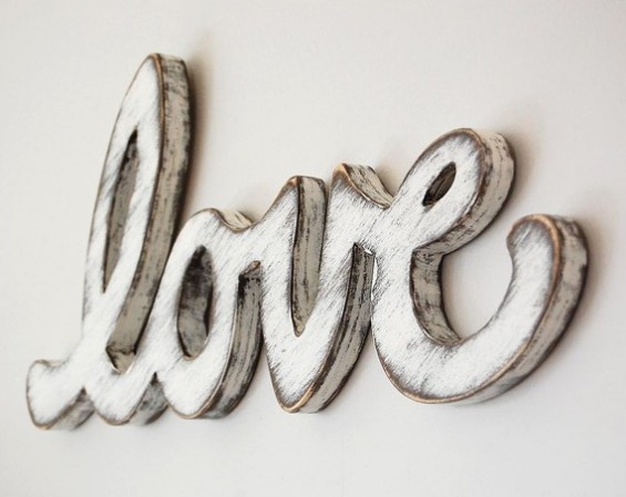 diy shabby chic photo display table love sign
