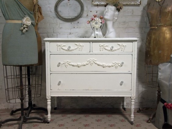 diy shabby chic photo display