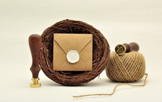 how to use wax seals