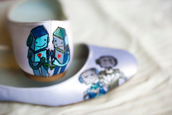 and these adorable robot wedding shoes painted by Nora Karen for the bride
