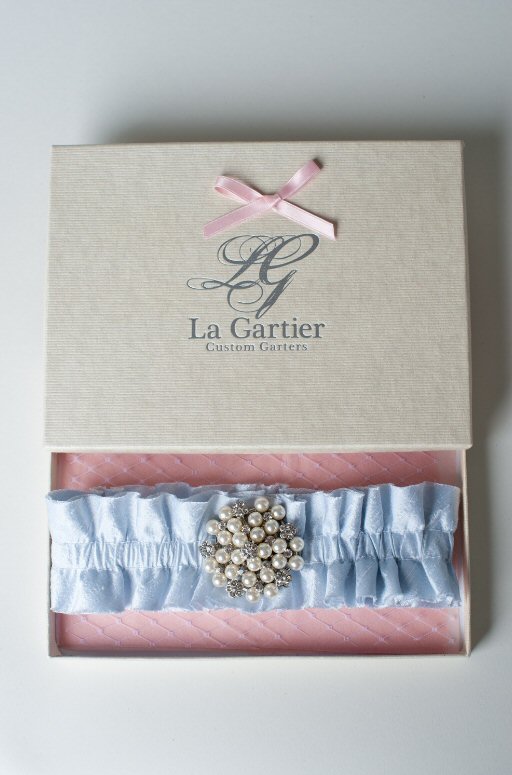 wedding garter giveaway