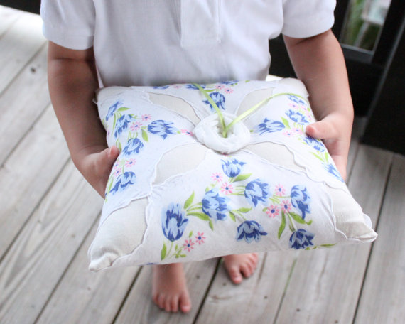 vintage ring pillows