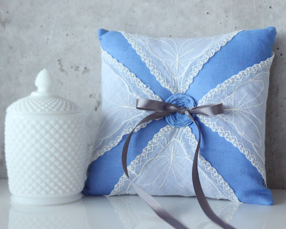vintage ring pillows