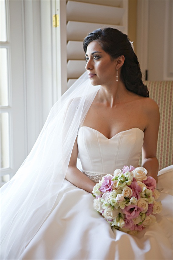 handmade wedding details via Emmaline Bride - photography by Shillawna Ruffner Photography