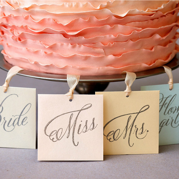 What Are Cake Charms? (Cake Charm by Weddings, Etc. via EmmalineBride ...
