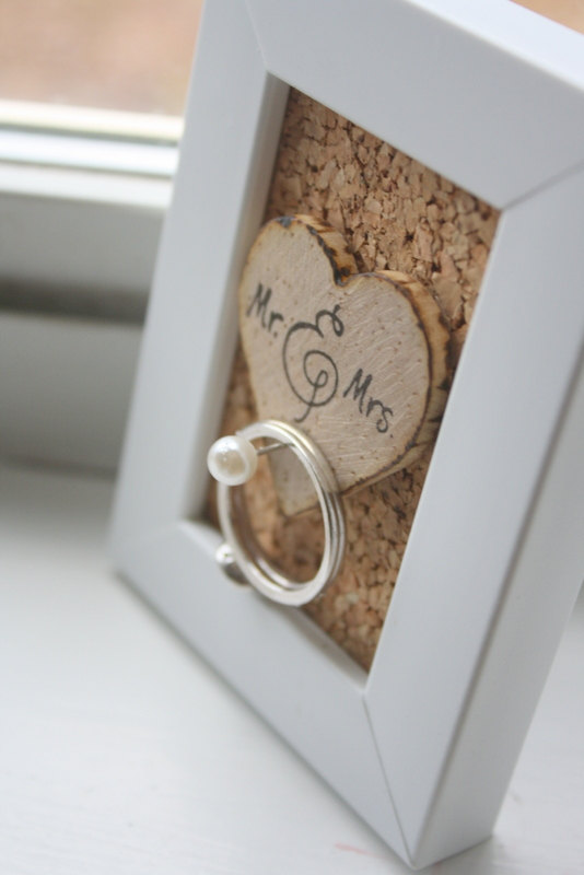 Creative Ring Holders (shabby chic ring holder by The Papery Nook)