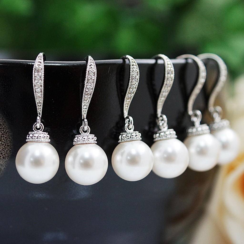 elegant bridesmaid earrings