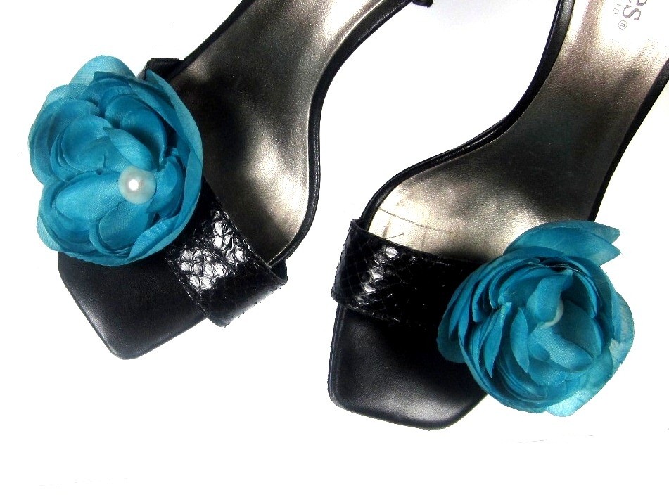 Turquoise Blue Silk Flower Shoe Clips
