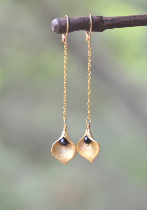 calla lily earrings (by rustic gem)