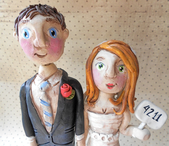 custom cake topper couple