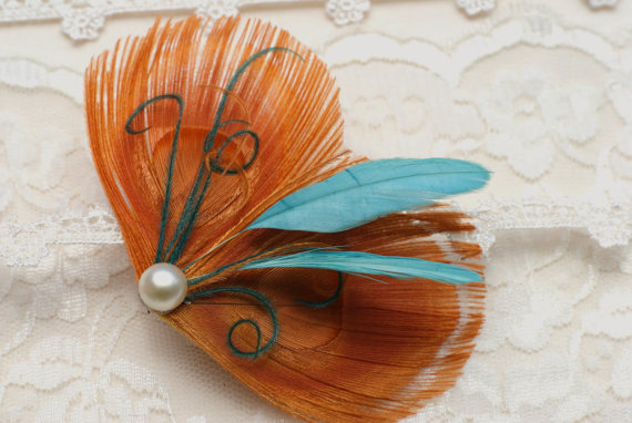 bridesmaid hair feathers in orange