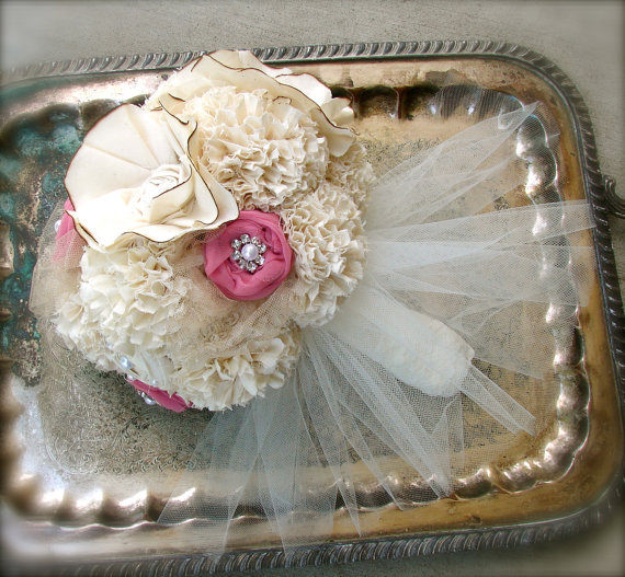 ivory wedding bouquet