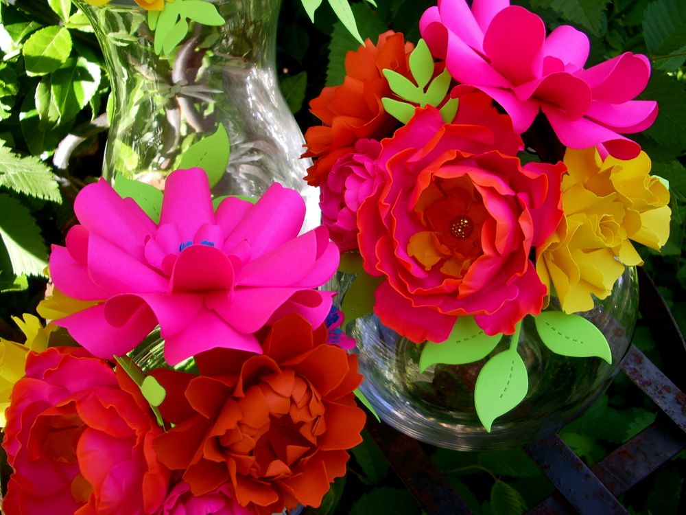 Paper flower cake topper centerpieces