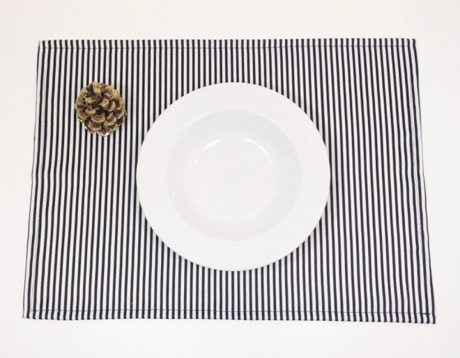 Black and White striped placemats - set of 4