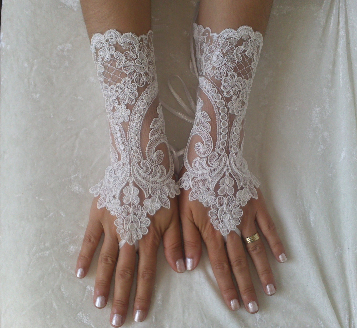 Ivory Lace Gloves French Lace Bridal Lace Wedding Fingerless Glove 3874