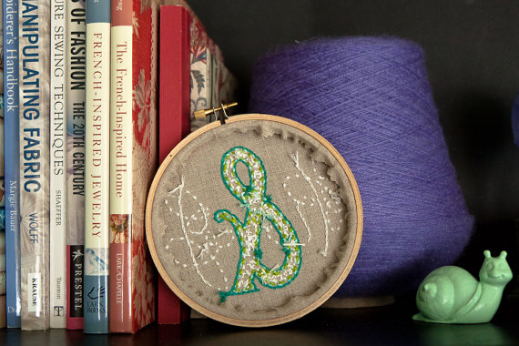 custom embroidery hoop
