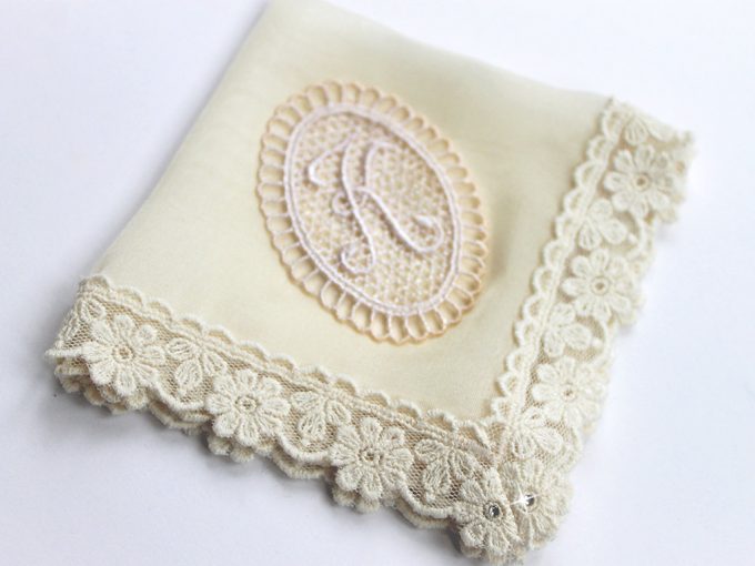 Handkerchief by Aristocrafts | via Where to Buy Wedding Handkerchiefs via Emmaline Bride: https://emmalinebride.com/bride/where-to-buy-wedding-handkerchiefs