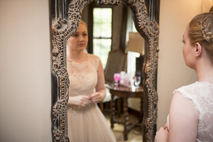 A Wedding You Must See!  Holly + Mike at the Buhl Estate Wedding | https://emmalinebride.com/real-weddings/a-wedding-you-must-see-holly-mike-at-the-buhl-estate-wedding/ | You Bet I Do Photography